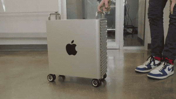 Mac Pro sliding